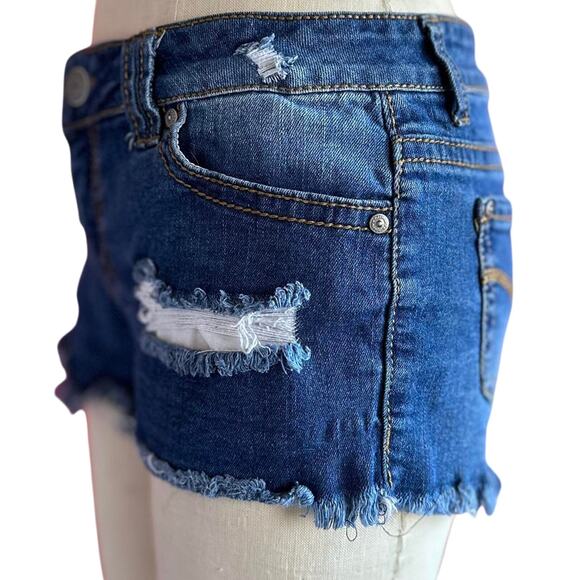 Womens Shorts Size 9 Denim Distressed Western Rodeo Summertime Beach Boho Travel - Picture 6 of 8